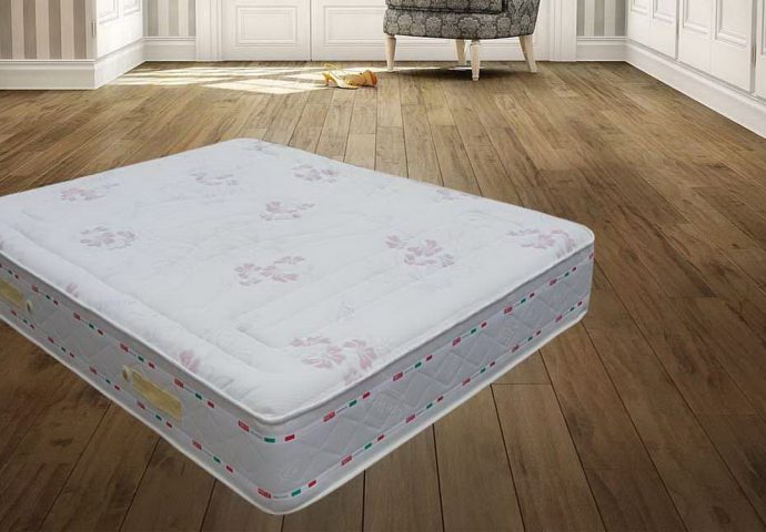 Saltea Memory-Foam Life 200 x 160 cm, cu efect fresh