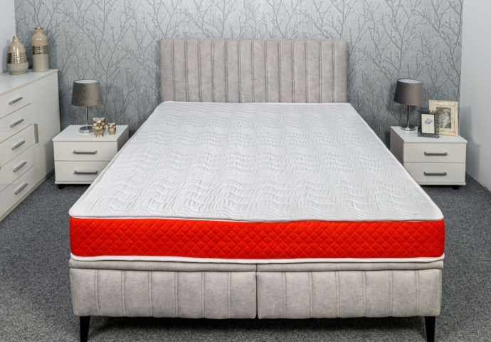 Saltea Diamond Red 70x190cm