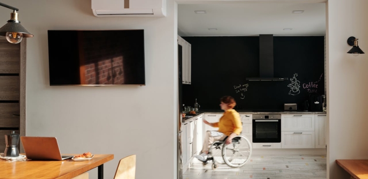 Mobilier si accesorii care fac viata mai usoara si mai independenta