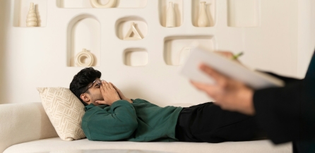 Cum sa transformi un pat tehnic intr-un spatiu cu adevarat uman si cald